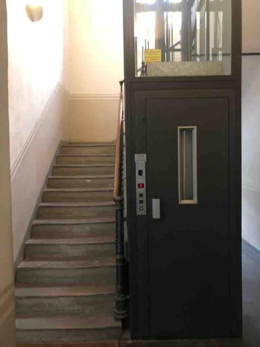 Appartamento Nel Cuore Di Porta Romana Milan Bagian luar foto